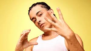 Trueno Lleva 'E Último Baile' Al Pepsi Center