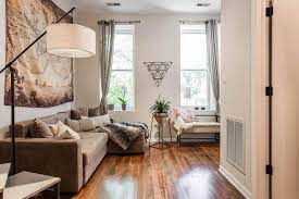 1 bedroom apartments in chicago are available in almost every neighborhood of the city at varying rents. Apartment Cozy 1 Bedroom Close To Downtown Chicago Il Booking Com