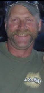 Mark Kothe's Instagram, Twitter & Facebook