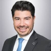 Oscar Vidal's Instagram, Twitter & Facebook