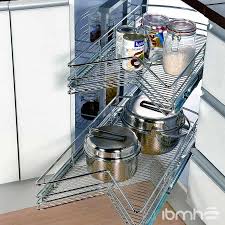 Puertas de armarios de cocina. 8 Accesorios Para Muebles De Cocina Realmente Practicos
