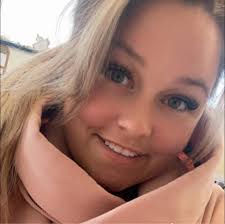 Shout out to our leader Danni Adkins who celebrated her birthday this week!  This girl holds many titles mother/sister/daughter/nurse/friend/wife/ and  COACH!! We are so lucky to have her as part of our