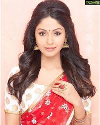 Dhilluku Dhuddu 2 Actress Shritha Sivadas 2018 Latest Cute Hd Gallery Gethu Cinema Hd Wallpapers For Mobile Iphone Wallpaper Hipster Mobile Wallpaper Her father name is sivadas and her mother name is uma.