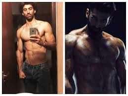 Happy Birthday Aditya Roy Kapur Instagram Pictures Of The Actor That Will Surely Make You Drool The Times Of India Aditya lal bags altbalaji's next. happy birthday aditya roy kapur