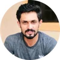 Best Desi Punjabi Food in Napoli, Italy