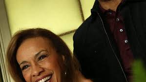 McCoo and Davis give sweet and sassy performance