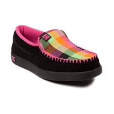 Black And Pink Dc Shoes Journeys Com Dc Skate Shoes Dc Shoes Skate Shoes