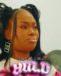 Crashed Car & Throwing Hands? Lace still LAID 🥵