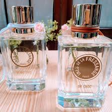 Ines de la fressange uniqlo shirt dress m polo cotton collared tie waisttop rated seller. Stream Lancement Parfum Ines De La Fressange Atelier Eiffel Paris By Torn Listen Online For Free On Soundcloud