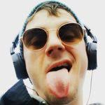 Aaron Pyatt's Instagram, Twitter & Facebook