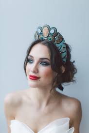 A floral wreath is by far one of the prettiest wedding headpiece ideas around, and i absolutely love. 12 Bridal Headpieces We Love