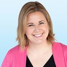 Shelley Marr's Instagram, Twitter & Facebook