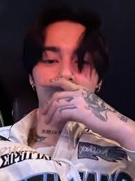 Nhân vật trò chuyện AI tốt nhất Tim Kai: Khám phá hồ sơ & bình luận của  người dùng