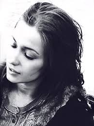 Jumătate de față servită în suc propriu