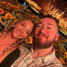 24/7 Club Fit or Anytime Fitness and why?