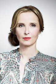 Julie delpy is the debut album by actress/musician julie delpy. Interview Mit Julie Delpy Kinder Mussen Wissen Dass Die Welt Nicht Wie Disneyland Ist Amicella De