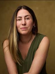 Ali Briggs's Instagram, Twitter & Facebook