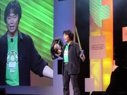Stick around after the nintendo direct presentation for roughly 3 hours of deep dives into select games with those who know them best, as nintendo of america's treehouse staff and guests stream live gameplay and commentary. File Linkamoto E3 2004 Jpg Wikibooks Open Books For An Open World