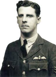 MCM Spitfire A4 Book:Layout 1