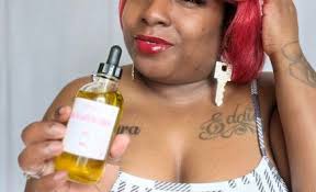 Meet Tamarío Holland: Luxury Chemist