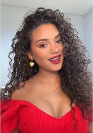 Refresh Your Curls: Quick & Easy Routine After Wash Day