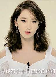 Idols Who People Think Handsome Or Beautiful But You Don T Page 2 Short Hair Styles Playing With Hair Half Up Hair