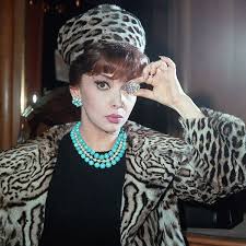 See more of gina lollobrigida's fan club on facebook. Gina Lollobrigida Is Beautiful In Bulgari Jck