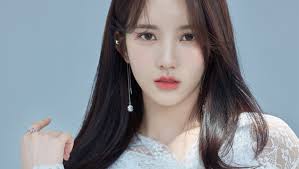 Gugudan's Sally To Debut And Promote As BonBon Girls 303 After Making Into  Final Lineup