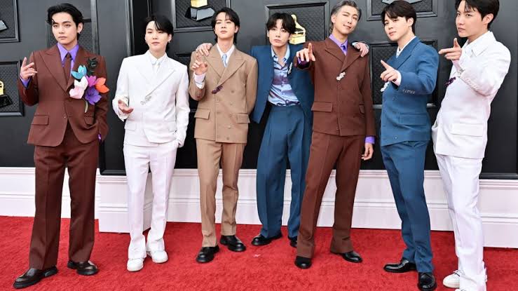 images?q=tbn:ANd9GcR0LSW71SGrBw0GwvLXupQLG-LekG3lPuvWDg&usqp=CAU