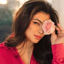 Ericca Mae Montes (@iamericcamae)