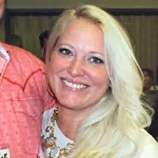 Amy Hoffmann Mccain (@amymccainart) • Threads, Say more