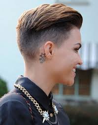 Weitere ideen zu rubin rose, schöne hintern, rose frisur. Fade Cut