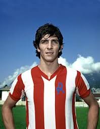 In 1982, he led italy to the 1982 fifa world cup title, scoring six goals to win the golden boot as top. Paolo Rossi Fussballspieler Wikipedia
