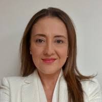 Irma Licea's Instagram, Twitter & Facebook