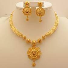 Beautiful mahalakshmi haram in red stones by posh jewellery! 50 Grams Gold Necklace Designs Latest Collection For Wedding Gold Necklace Designs Gold Necklace Set Gold Fashion Necklace