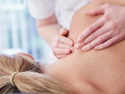Upper Left Back Pain Causes Diagnosis Remedies And Treatment