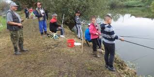 La Luduș Liber La Pescuitul Pe Lac Stiri Din Mures Stiri Targu Mures Liderul Presei Muresene
