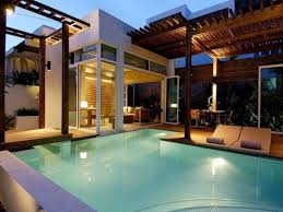 Desain rumah mewah ada kolam renang di bogor merupakan kumpulan desain rumah yang dirancang untuk menjadi ide maupun inspirasi desain rumah untuk menciptakan hunian idaman. 25 Gambar Model Kolam Renang Dalam Rumah Yang Wajib Anda Bangun