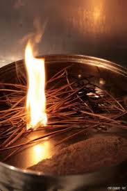 Recette De Magret De Canard Fume Maison Aux Aiguilles De Pin C Enflammee Visiteztoulouse Toulouse Duck Recip Magret De Canard Fume Cuisine Magret De Canard