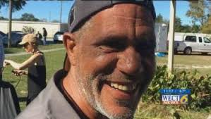 Meet the panhandlers: Steve Barton