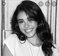 wattpad #romance [COMPLETADA]¿Qué pensaríais de tener una persona que cuida  de ti y de tus hermanos durante un mes? ¿Y si esa persona es el chico más  guapo que has visto nunca?