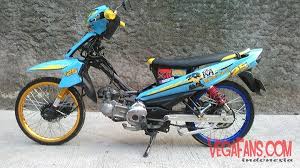 Hijau tosca memang warna yang sudah terkenal sejak dulu dalam psikologi warna, hijau tosca memiliki makna keseimbangan emosional, stabilitas, ketenangan dan juga kesabaran. Modifikasi Vega Zr Biru Vegafans Com