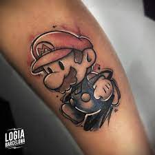 Como les dije desde un principio trabajaremos con diferentes colores trabajando con cuadritos de tipo granny los cuales iremos uniendo conforme los vayamos. Tatuajes Mario Bros Logia Tattoo Barcelona