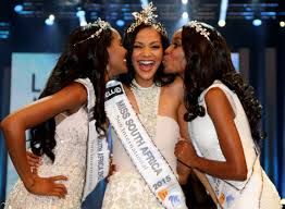 It is not yet known when liesl laurie and musa mthombeni started dating as this is the first time they have gone public. Pin On Miss Sa 2015 Liesl Laurie
