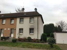 Service wir bieten an rund 1.000 standorten in der bundesrepublik deutschland umfassenden service für ihre immobilie. Haus Zum Verkauf Margaretenstr 12 45711 Datteln Recklinghausen Kreis Mapio Net