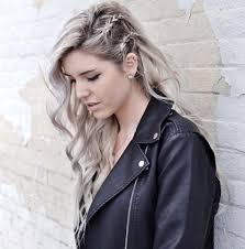 This red toned chestnut style sports sweeping bangs, thick upper layers and wispy lower ones. 20 Long Hairstyles You Will Want To Rock Immediately