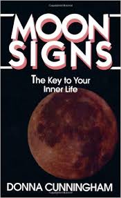 The moon feels right at home in the sign of cancer, as it rules the sign. Moon In Cancer Today Mooncircles