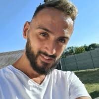 1400+ "Ibanez" profiles