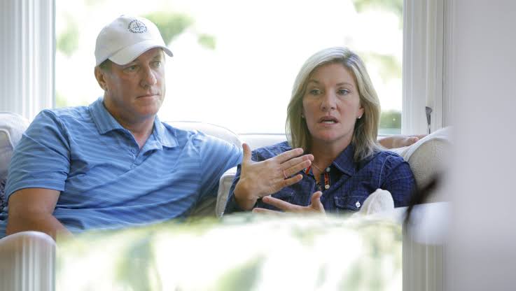 Jim Kelly, Buffalo Bills great, and Jill Kelly hospitalized