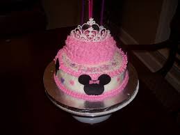 minnie mouse cake with an edible royal icing crown minnie mouse cake cake photo cake